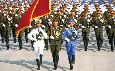 本科毕业去当兵，直接当上军官了？